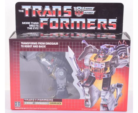 Scarce Boxed Hasbro G1 Transformers Dinbot Commander ‘Grimlock’ 1984 issue, transforms from dinosaur to robot and back! In mi