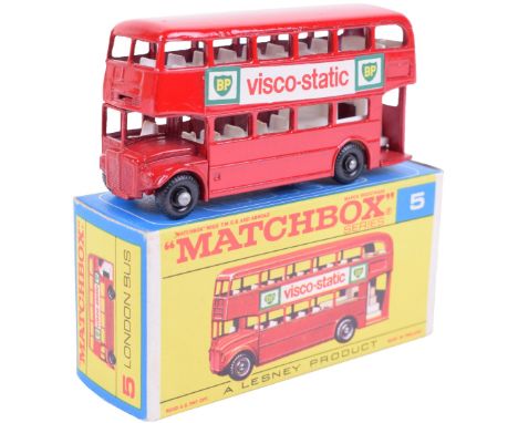 Matchbox Regular Wheel 5d London Bus in scarce F Box, red bus, white interior, black plastic wheels, Visco-Static BP advertis