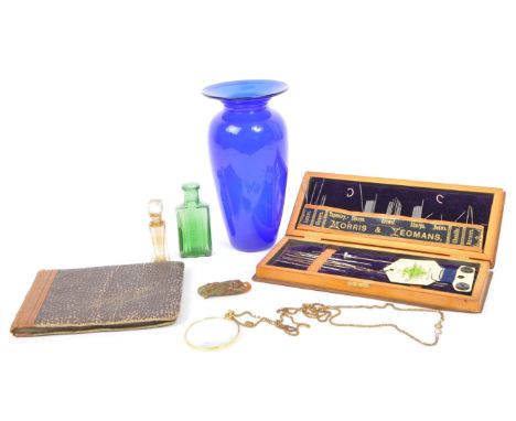 A collection of mid 20th century and&nbsp;vintage collectables / curios. To include a&nbsp;18K (18KGP) gold plated chain with