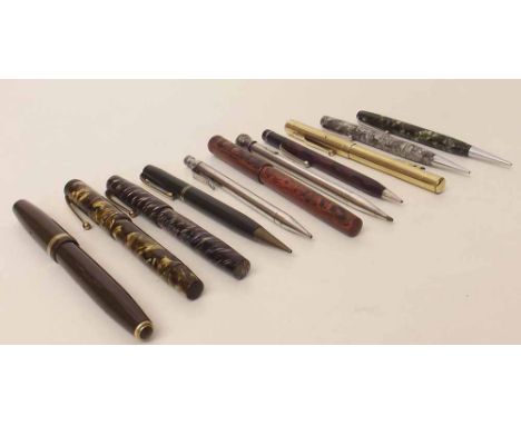 Swan 1915 fountain pen with yellow rolled gold case and a collection of other pens and propelling pencils with spangled colou