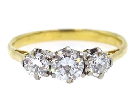 18ct gold (tested) three stone diamond ring Condition Report &amp; Further Details Approx 1.8gm, Central diamond diameter = 4