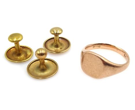 9ct rose gold signet ring, hallmarked and three dress studs, two stamped 9ct and one stamped 18ct Condition Report &amp; Furt