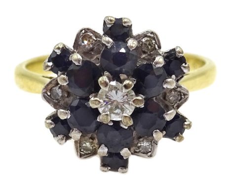 18ct gold diamond and sapphire cluster ring hallmarked Condition Report &amp; Further Details Approx 5.3gm, size O-P