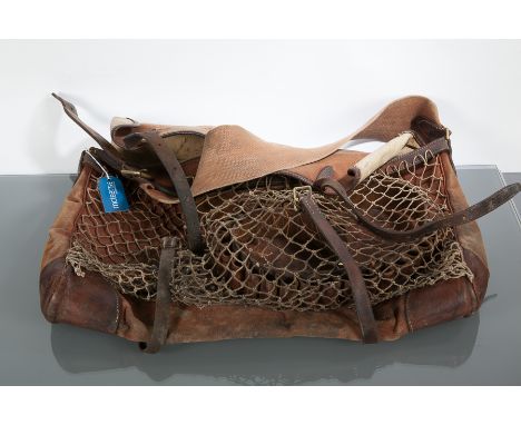 VINTAGE BRADY LEATHER GAME BAG
and a cartridge belt for a 12 Guage cartridge (2)
