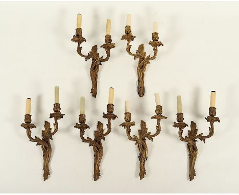 sechs Wandleuchter, Bronze, zweiflammig, H 45 