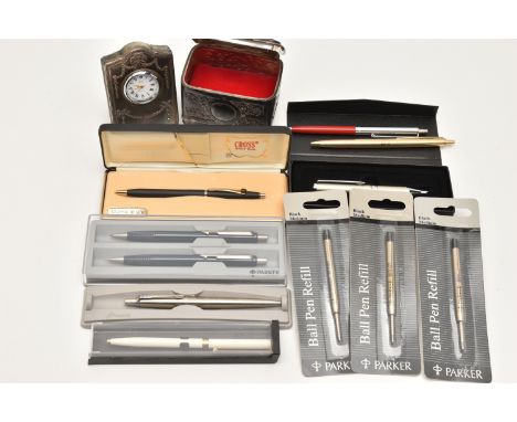 ASSORTED ITEMS, to include a silver lined mantle clock, quartz movement, round white Roman numeral dial signed 'R.Carr, Engla