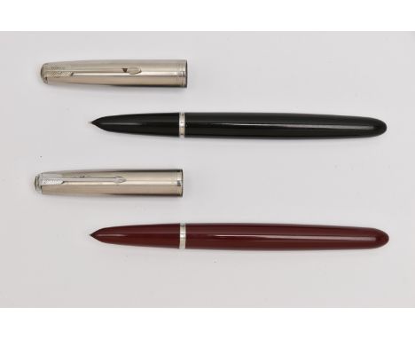 TWO PARKER '51' FOUNTAIN PENS, both squeeze action filled, one with black body, one with burgundy body (condition report: ove