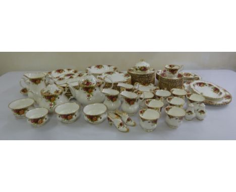 Royal Albert Old Country Roses dinner service to include plates, bowls, serving dishes, tea and coffee set (108)