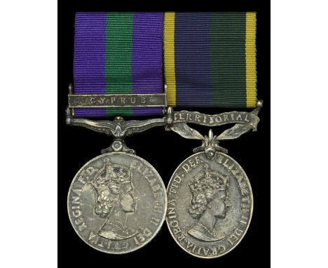 Pair: Warrant Officer Class II M. D. Stubbs, Royal Air Force and Royal Signals  General Service 1918-62, 1 clasp, Cyprus (274