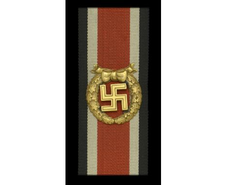 An Army Honour Roll Clasp. An excellent quality example of the type with 4 round pins on reverse, retaining all original gold
