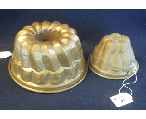 Two copper finish vintage jelly moulds. (2)(B.P. 21% + VAT) 