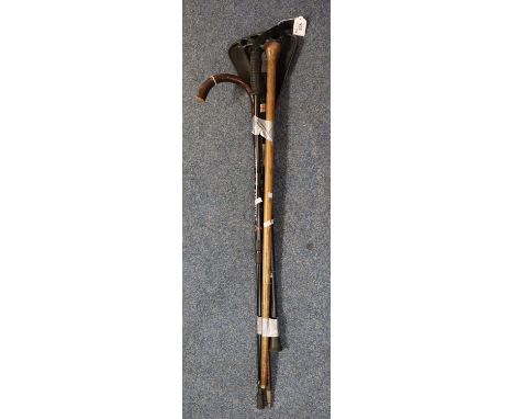 Bundle of walking sticks, walking pole and shooting stick.(B.P. 21% + VAT) 