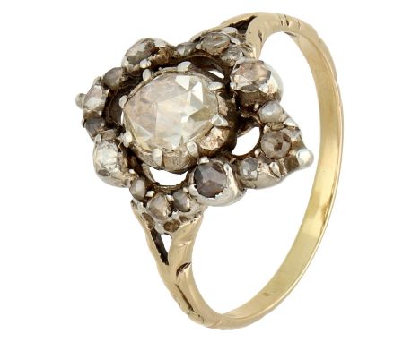 No reserve - 14K Yellow gold ring set with diamond. Set with 17 rose cut diamonds (16x Ø approx. 1.2 - 2.2 mm / 1x approx. 6.