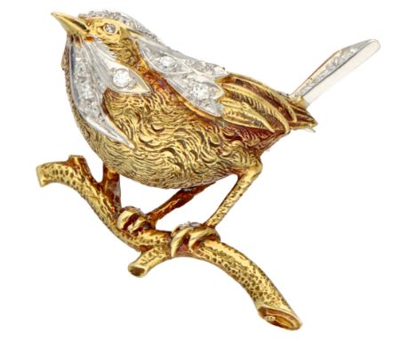 No reserve - 18K Bicolour gold vintage brooch of a bird on a branch. Set with 15 single cut diamonds of approx. 0.07 ct. in t