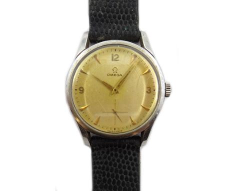 Omega gentleman's stainless steel manual wristwatch 1952 model 2639-13 no 13886817  Condition Report 3.5cm diameterticking aw