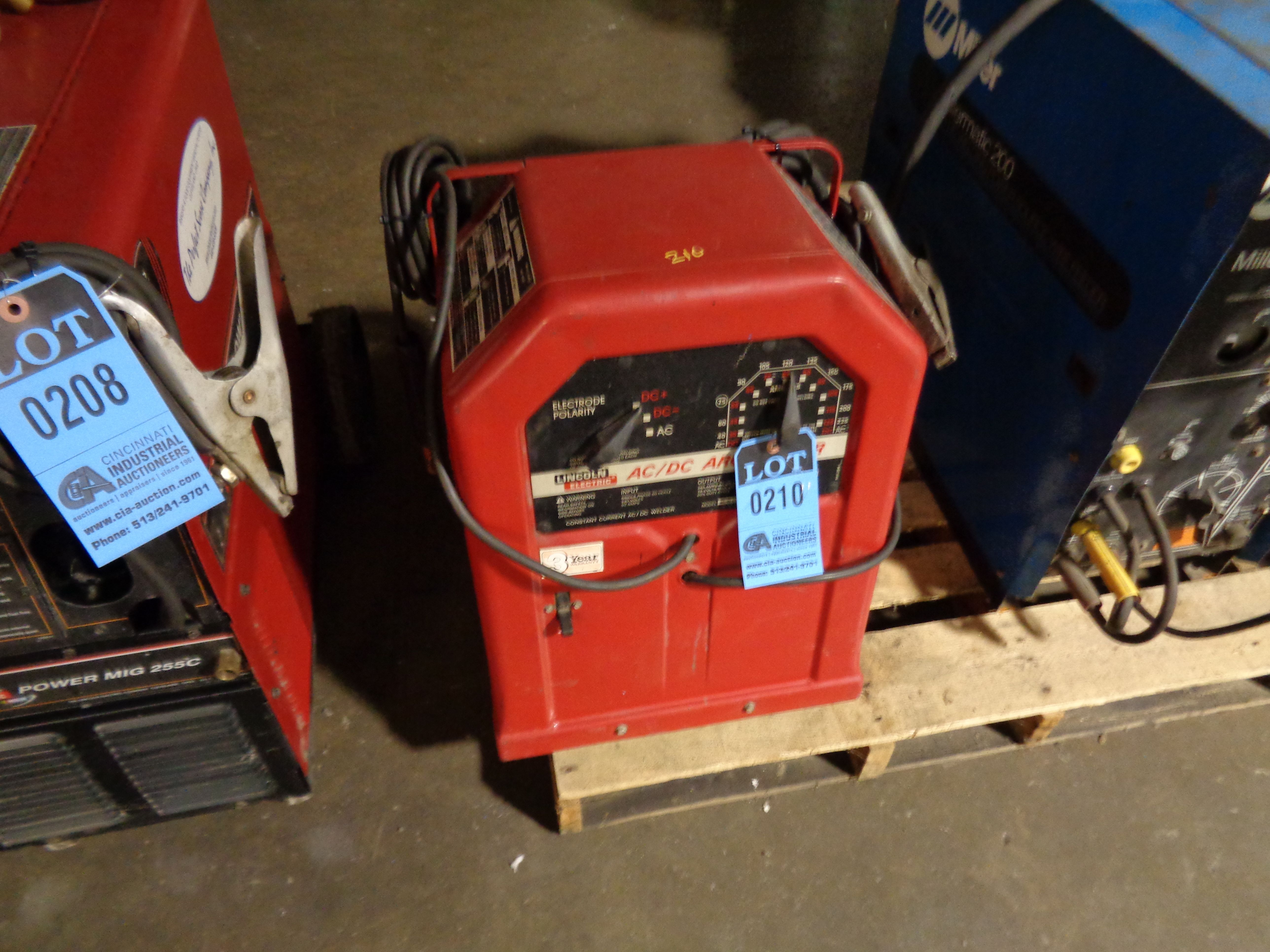 225 AMP LINCOLN STICK WELDER