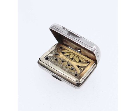 GEORGE III SILVER VINAIGRETTE, Joseph Taylor, Birmingham 1819, engraved covers, pierced gilded inner lid, sponge, 2.4 x 1.7cm