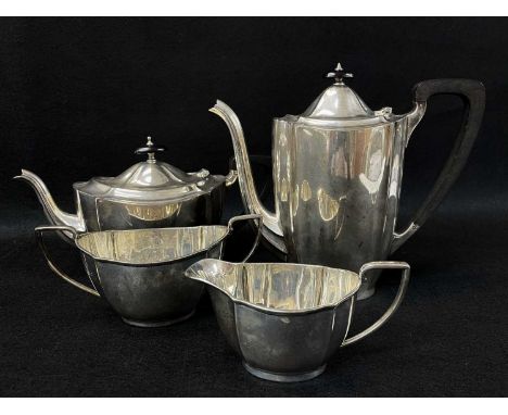 MATCHED FOUR PIECE SILVER TEA & COFFEE SET, Baker Brothers Ltd, Birmingham 1913 / 1914 / 1921,comprising teapot, coffee pot, 