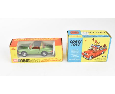 Corgi Toys - A boxed Corgi 487 Chipperfields circus Landrover Parade vehicle, together with a limited run Corgi Whizzwheels 3