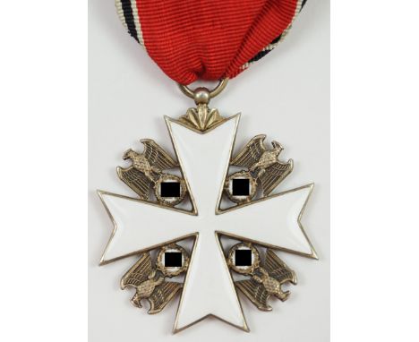 Deutscher Adler Orden, 2. Modell (1939-1945), Verdienstkreuz 3. Stufe, (ab 1943 5. Klasse).Silber vergoldet, teilweise emaill