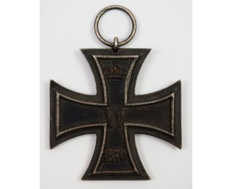 Preussen: Eisernes Kreuz, 1870, 2. Klasse.Geschwärzter Eisenkern, silberne Zarge, an Ring.Zustand: II