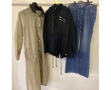 A pair of Levi 629 bootcut jeans in 32 inch waist and 32 inch leg.  Together with a Traveling Light long rain mac size 14 and