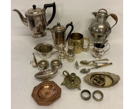 A box of vintage copper, brass and silver plated metal ware.  To include: teapot, water jug, spoons, table lighter and salts.