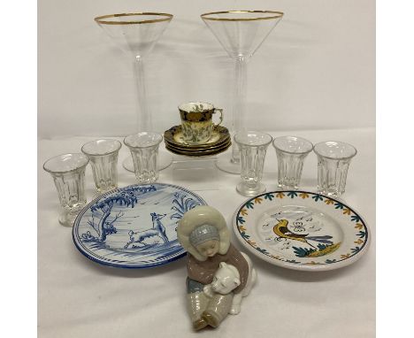 A box of assorted ceramics and glass ware to include Lladro.  Box includes a set of 6 jelly glasses, Lladro figurine #1195 Es