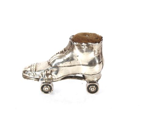 An Edwardian silver roller skate pin cushion, Hallmarked for Birmingham 1909&nbsp;