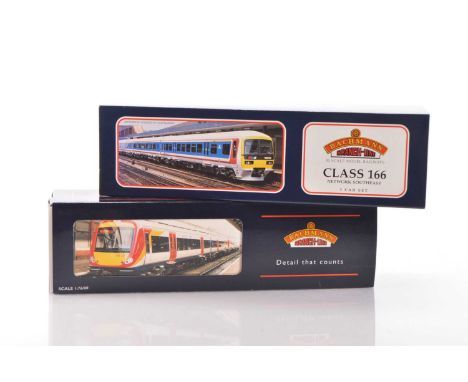 Bachmann boxed 00 Gauge Network SouthEast 3-Car Class 166 and Southwest Trains 2-Car Turbo Star DMU Train Packs (2), 31-025 3