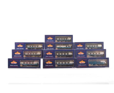Bachmann boxed 00 Gauge BR blue grey Mk1 and Mk2 Coaches and Van (10), 39-264, 272, 321, 330, 340, 341, 350, 351, 360, and 36