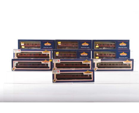 Bachmann boxed 00 Gauge BR maroon Thompson 59' and 63' Coaches (10),  34-376, 378, 401, 403, 426, 428, 452, 453, 476 and 478,
