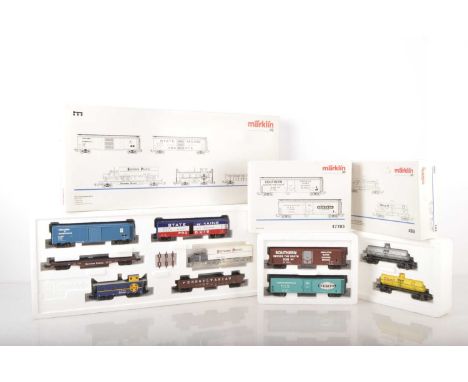 Later Marklin "White-box" series HO Gauge American Rolling Stock (3 sets),  comprising 2-car 'Alaska' tanker set ref 4861, 5-