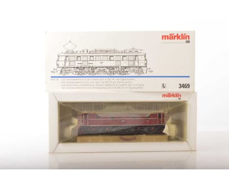 A later Marklin "White-box" series HO Gauge 3-rail DR BR E19 1-D-1 Electric Locomotive,  ref 3469, fitted for DELTA and digit