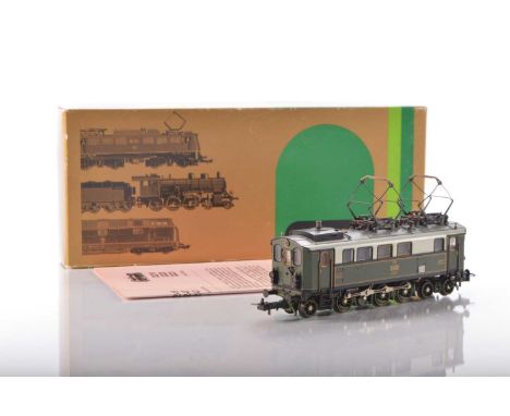 Trix HO Gauge 22420 Bayer K. bay.Sts B green and white Ellok Ep 3/6  4-8-2 Electric Locomotive,  with instructions, in origin