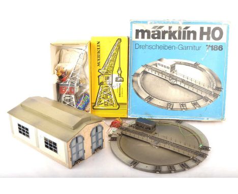 Vintage Marklin HO Gauge 3-rail Accessories (3),  comprising boxed electric turntable ref 7186, G, original control unit repl