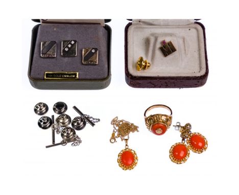 14k Yellow Gold and Coral Jewelry Parure Suite  3-piece set including pair of earrings, ring and pendant, most marked '14k', 