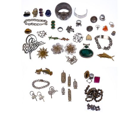 Sterling Silver and European Silver (800) Jewelry Assortment  Including bracelets, rings, pendants, necklaces and pins; some 