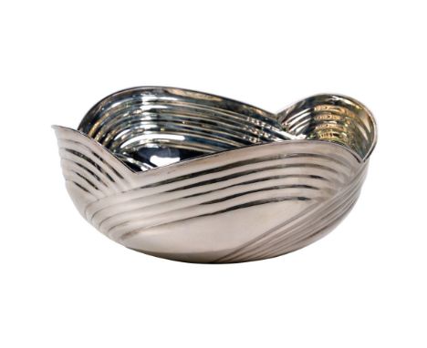 Italian Maggioni European Silver (800) Bowl  Round bowl having a repousse fluted scallop on the sides; marked '800' with ille