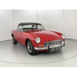 1972 MG B Roadster