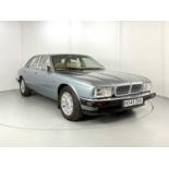 1991 Daimler 4.0