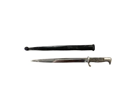 A miniature German bayonet Extraseitengewehr 98 style, by Daniel Peres, probably circa 1918-1939, in black painted metal scab