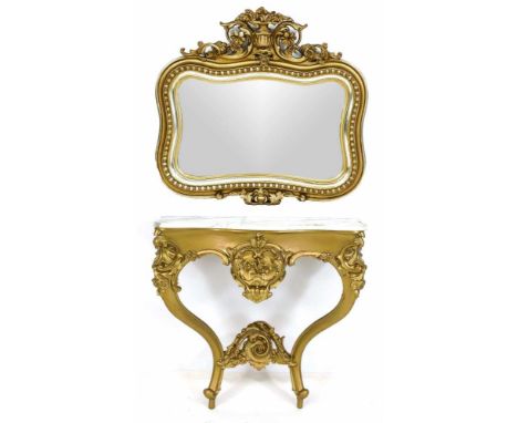 Wandspiegel mit Konsole, um 1870, Holz stuckiert, goldbronziert und vergoldet, geschweifter Spiegel mit Perlbandverzierung, k