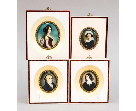 4 Miniaturen, 1. H. 20. Jh., 3 Damen- und 1 Herrenportrait, teilw. signiert. Polychrome Malerei auf Beinplatte, hinter Glas r