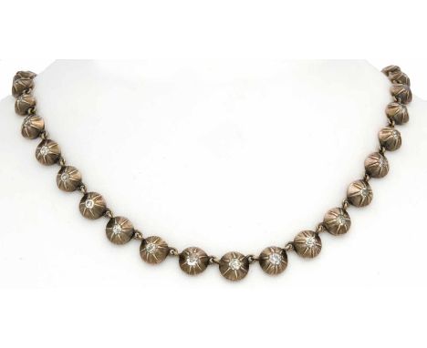 Altschliff-Diamant-Collier GG 585/000 und Silber 900/000 mit 36 Altschliff-Diamanten, zus. ca. 3,0 ct get.W-W/SI-PI, Kastensc