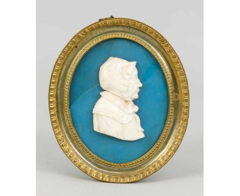 Portrait-Miniatur im Wedgwoodstil, Deutschland, 19. Jh., Portrait im Profil (einer auf der Rückseite mit Lebensdaten erwähnte
