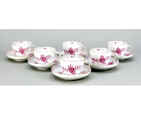 Sechs Kaffeetassen mit UT, Meissen, 1950er Jahre, 1. u.2. W., Dekor Indisch Purpur, leicht, Goldrand, H. 8 cmSix coffee cups 