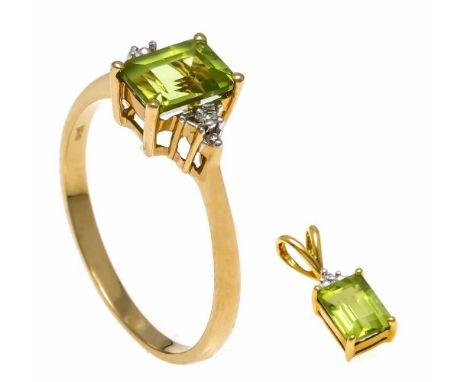 Peridot-Diamant-Set GG 585/000 mit 2 im Smaragdschliff fac. Peridots 7 x 5 mm und 3 Diamanten, zus. 0,02 ct W/SI, Ring RG 58,