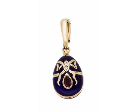 Fabergé Ei-Anhänger GG 750/000 mit einem tropfenförmig fac. Rubin 4 x 2,5 mm, 2 Brillanten, zus. 0,01 ct W/SI und blauer Emai