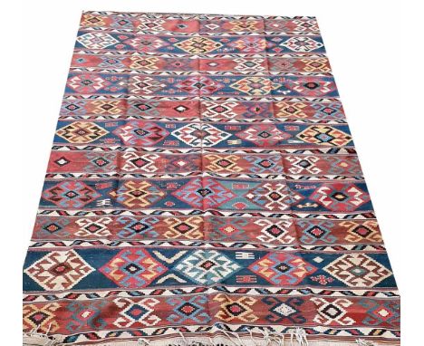 Teppich, 355 x 192 cmCarpet, 355 x 192 cm
